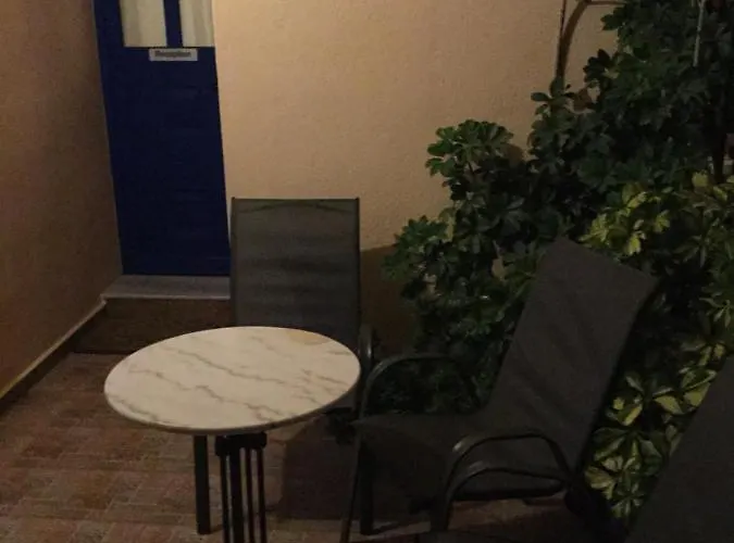Eugenia Travasarou Sea View Appartments Hotel Diakofti