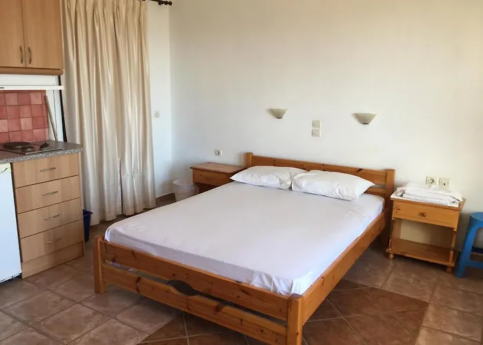 Eugenia Travasarou Sea View Appartments Diakofti