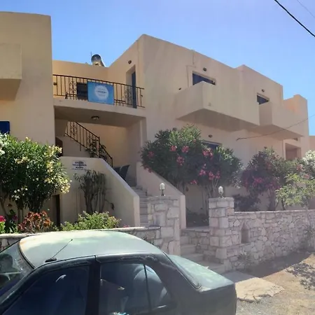 Eugenia Travasarou Sea View Appartments Hotel