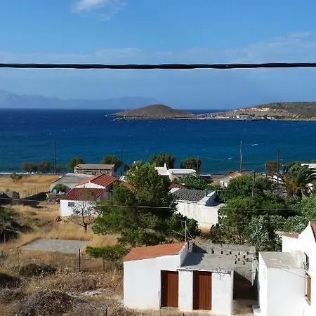 Eugenia Travasarou Sea View Appartments Otel