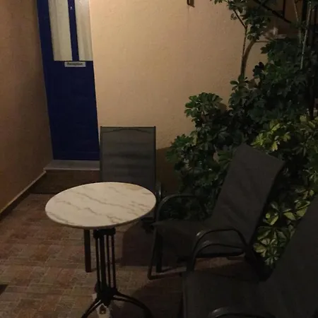 Eugenia Travasarou Sea View Appartments Otel Diakofti