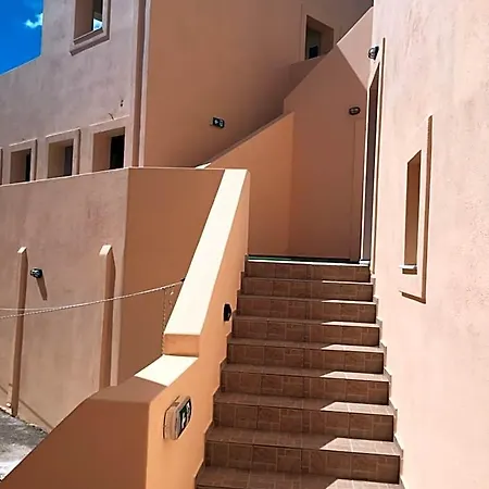 Eugenia Travasarou Sea View Appartments Hotel