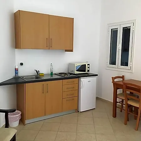 Eugenia Travasarou Sea View Appartments Ξενοδοχείο 3*