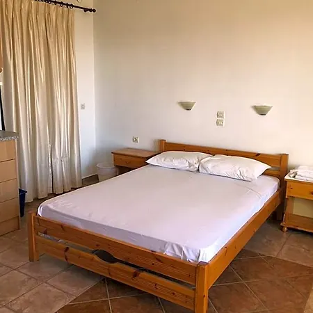 Ξενοδοχείο Eugenia Travasarou Sea View Appartments