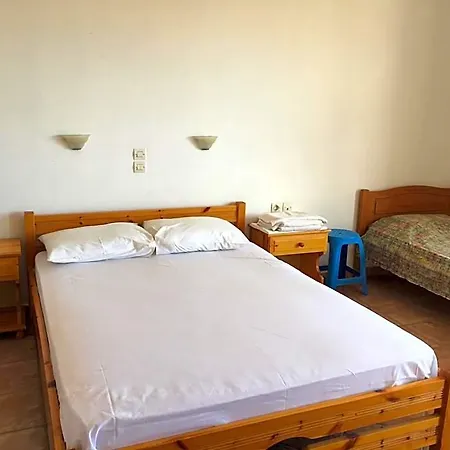 Eugenia Travasarou Sea View Appartments 3* Διακόφτι