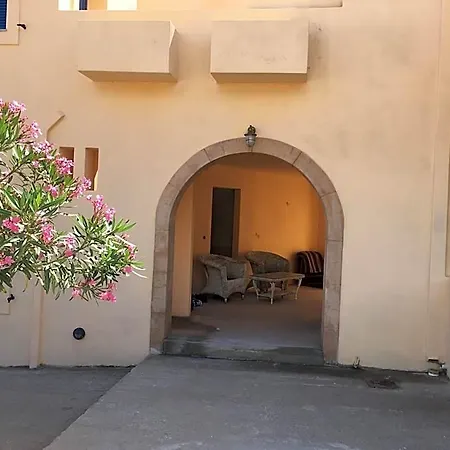 Eugenia Travasarou Sea View Appartments Ξενοδοχείο Διακόφτι