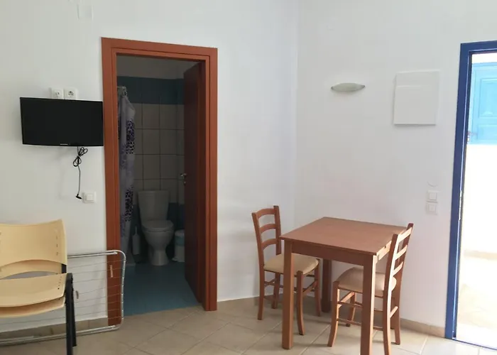 Eugenia Travasarou Sea View Appartments Hotel Diakofti
